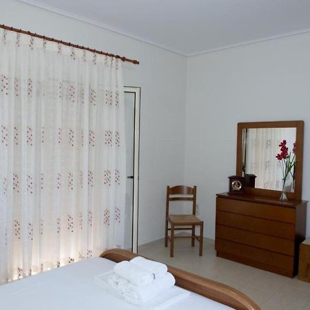 Manoleas Villas - Apartment 2 Stoúpa Dış mekan fotoğraf