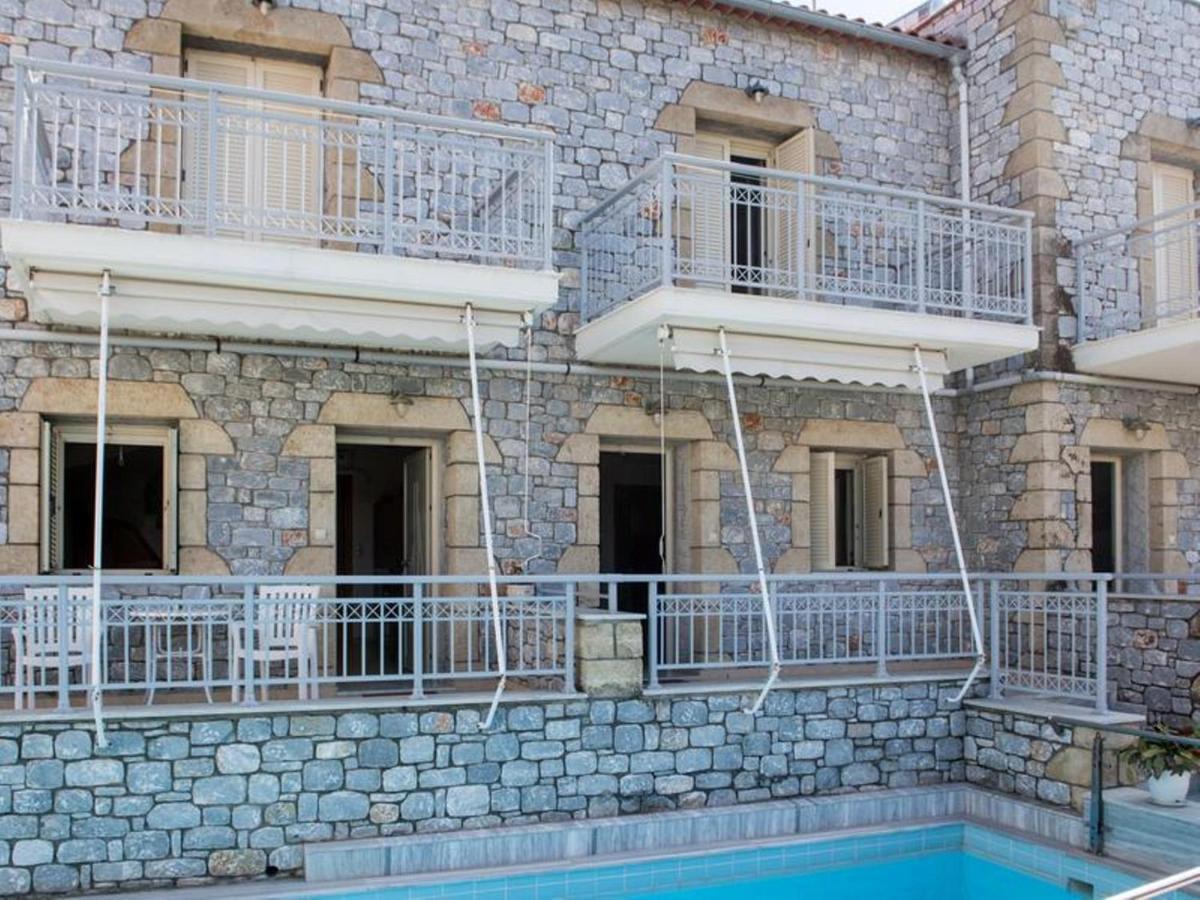 Manoleas Villas - Apartment 2 Stoúpa Dış mekan fotoğraf