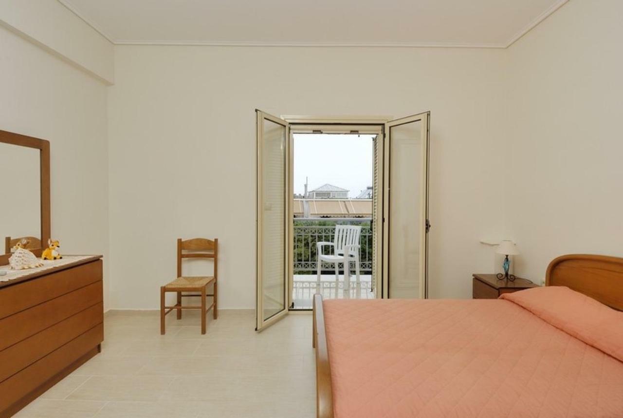 Manoleas Villas - Apartment 2 Stoúpa Dış mekan fotoğraf